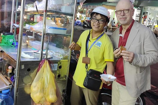 Saigon Night Street Food Tour (Bike The Night) - Tour Highlights