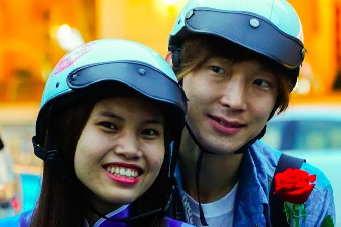 Saigon Vegan Food Tour by Scooters GirlPower Riders Kiss Tour