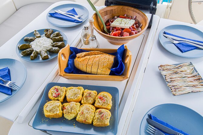 Sailing Cruises to Koufonisia and Naxos Small Group Tour - Sailing Experience