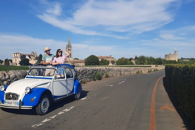 Saint-Emilion 7.5 Hours Wine Tourlunch in a Citroën 2CV From Bordeaux