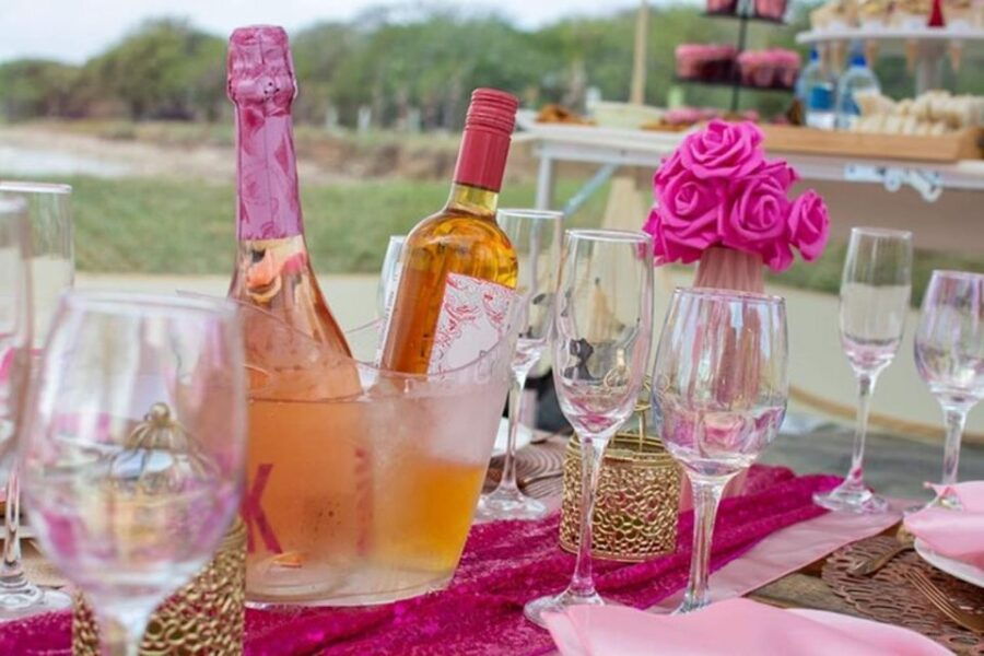 Saint Lucia: Beachfront Sunset Picnic With Butler - Good To Know