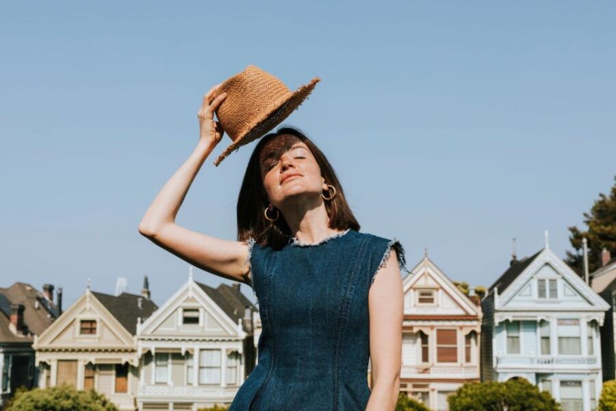 San Francisco: Professional Photoshoot at Painted Ladies - Good To Know
