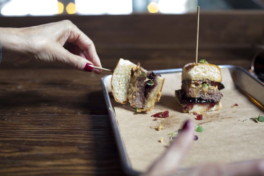Santa Barbara: Funk Zone Food & Photo Tour - Good To Know