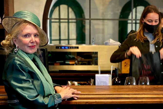 Santa Barbara Ghost Stories and Wine-Tasting Small-Group Tour