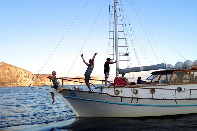 Santorini Caldera Sunset Traditional Cruise With Meal and Drinks - Experience Overview