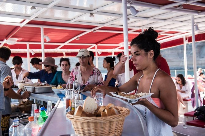 Santorini Cruise With Lunch, Winery and Sunset in Oia Village - Good To Know