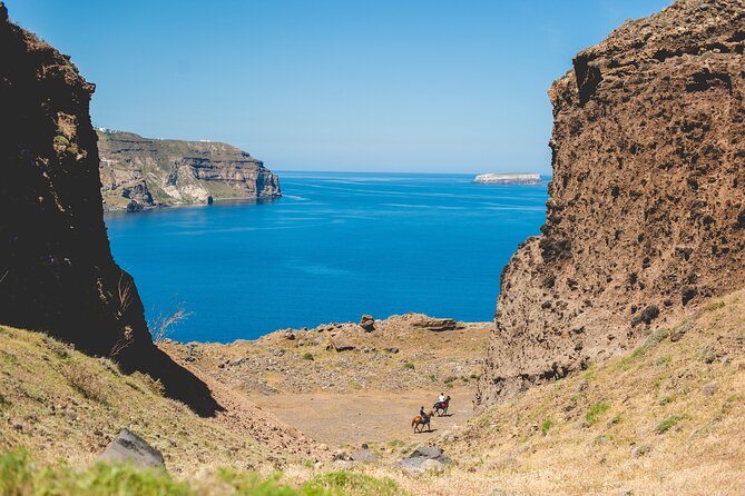 Santorini: Horse Riding on the Caldera Cliff - Activity Details