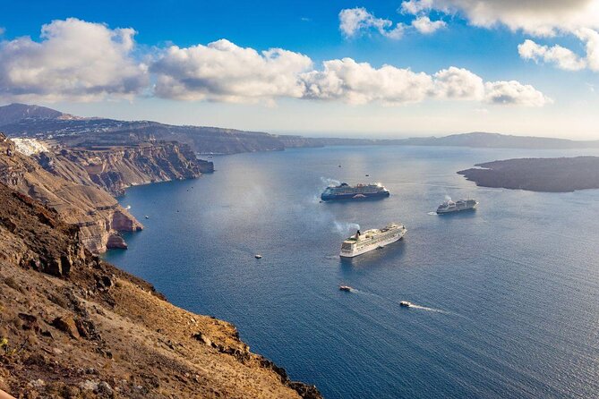 Santorini Platinum Catamaran Cruise With Meal, BBQ and Open Bar