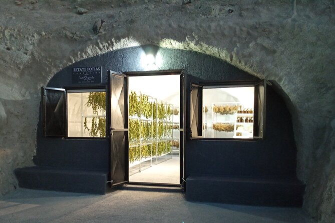 Best Shopping Tours In Santorini