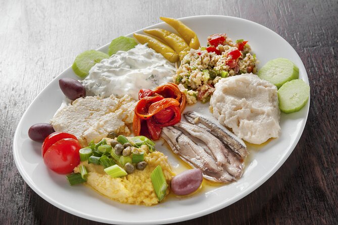 Santorini Small-Group Introduction With Lunch and Wine Tasting - Overview and Highlights