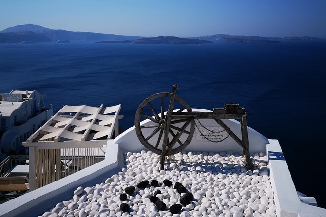 Santorini South Private Tour 4 Hours