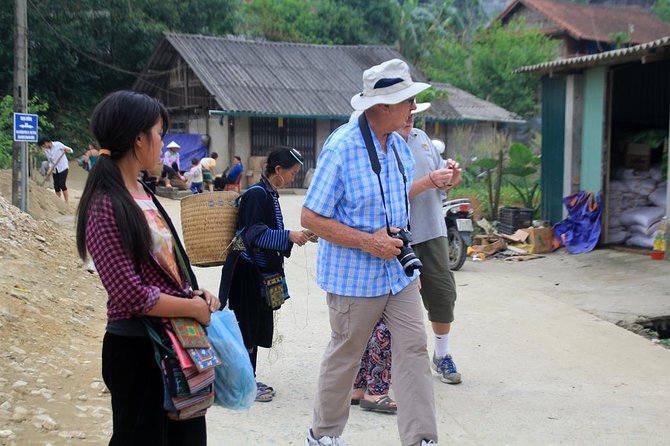 Sapa Hard Trekking Villages Homestay 3days/ 2nights Tour – Amazing Culture