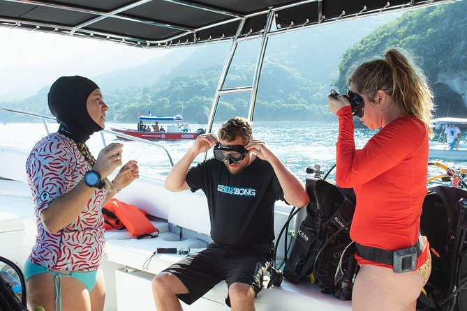 Scuba Diving Los Arcos