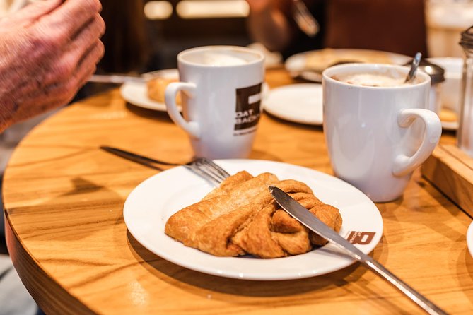 See Hamburg With A Local: Private & Personalized