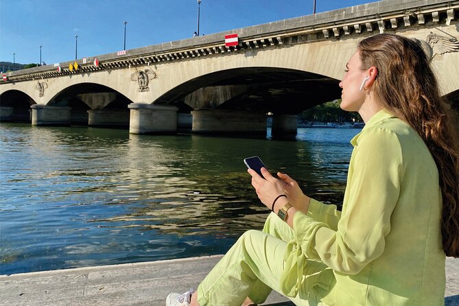 Seine Cruise and Private Audio-Guided Eiffel Tower District Tour - Good To Know