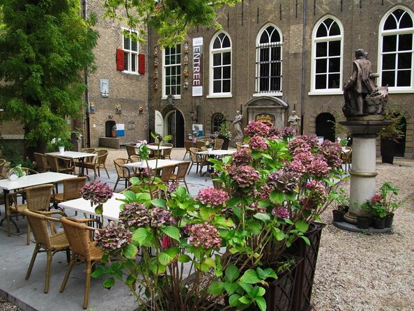 Self-guided Outside Escape Private Walking Tour in Gouda