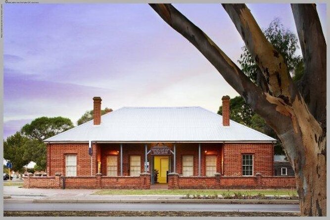 Semi-Private Tour: Swan Valley Premium Wine Lovers Experience - Good To Know