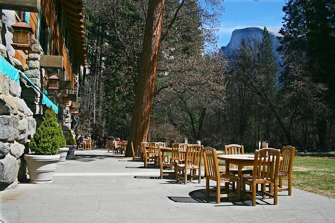 Semi Private Yosemite Tour With Ahwahnee Lunch and Hotel Pickup