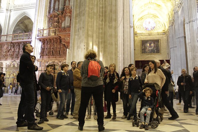 Seville Highlights: Private Family Guided Tour - Itinerary