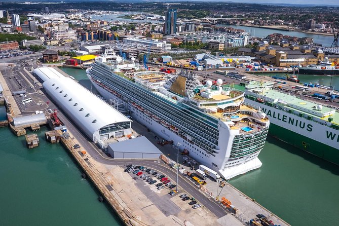 Shared Ride Southampton Cruise Port Arrival to Heathrow Airport or London