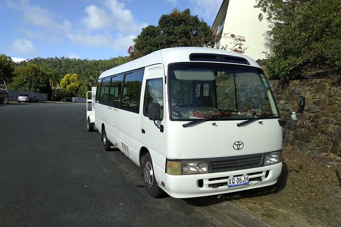 Shared-Shuttle From Airlie Beach & Surrounding to Whitsunday Coast Airport (Ppp)