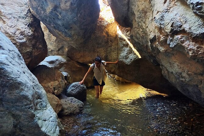Sierra Nevada Canyon Hiking Adventure
