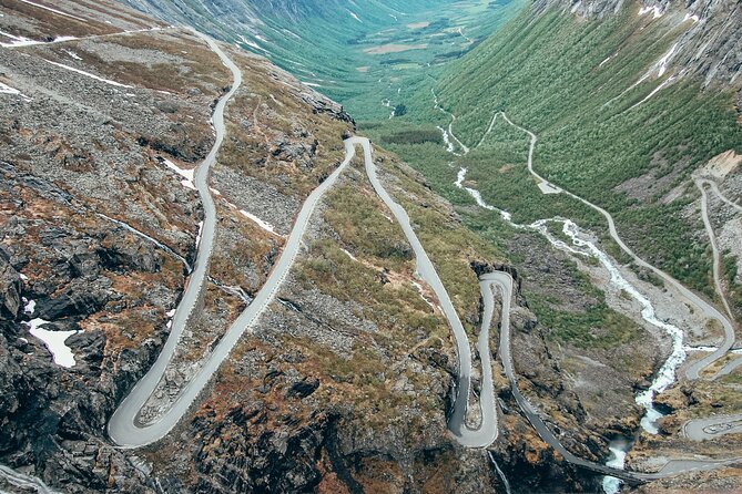 Sightseeing Tour in Trollstigen – Land of Trolls