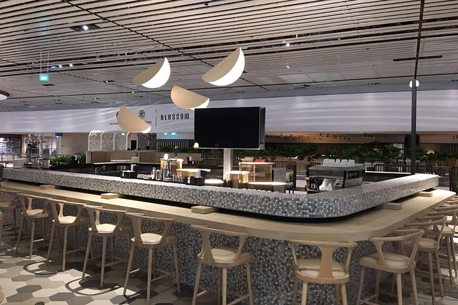 Singapore Changi Airport BLOSSOM - SATS & Plaza Premium Lounge at Terminal 4 - Good To Know