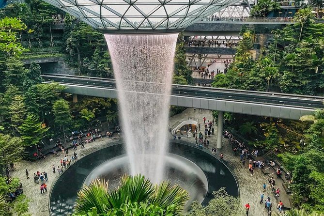 Singapore Changi Jewel Highlights Walking Tour