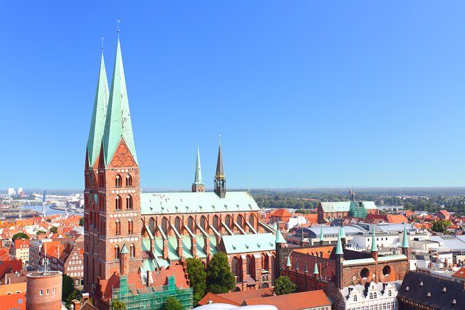 Skip-the-line European Hanseatic Museum & Old Town Tour