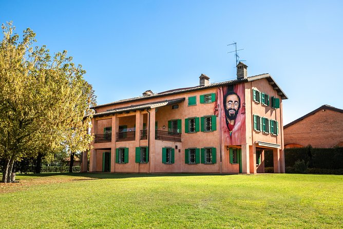 Skip the Line: Pavarotti Museum – Official Ticket Audioguide