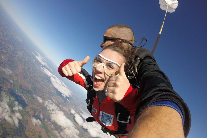 Skydive Abu Dhabi With Transfer From Dubai