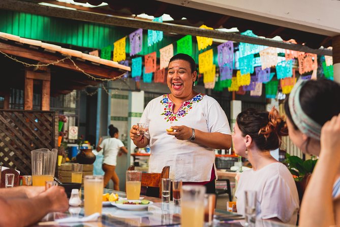 Small-Group 3.5-Hour Food-Focused Walking Tour  – Puerto Escondido