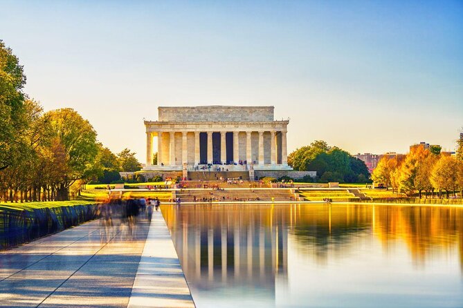 Small Group National Mall Night Tour With 10 Top Attractions - Good To Know