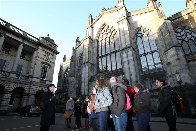 Small Group Royal Mile Walking Tour With Optional Entry to Edinburgh Castle