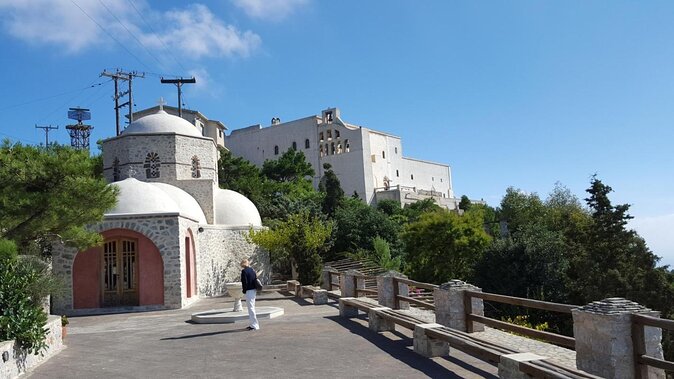 Small Group Santorini Sightseeing Tour 5 Hours