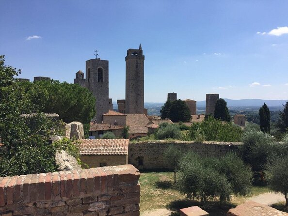 Small-Group Siena and San Gimignano With Dinner in a Boutique Winery