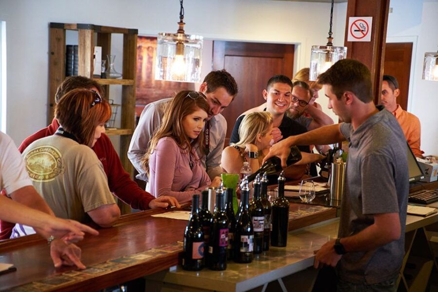 Sonoma Valley: Wine Trolley Tasting Tour With Lunch - Good To Know
