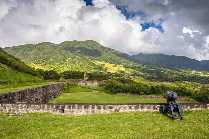 St Kitts Sightseeing Tour to Brimstone Hill Fortress With Beach Visit