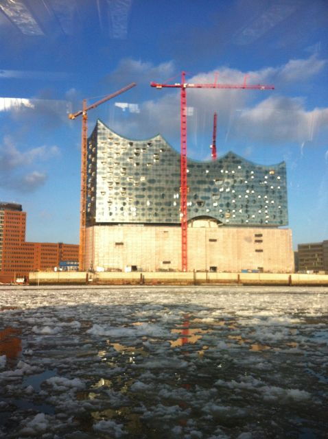 St. Michael's, Elbe Tunnel & Harbor 2-Hour Hamburg Tour - Good To Know