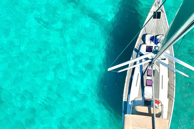 St. Thomas Full-Day Sailing Charter From Red Hook  – St Thomas