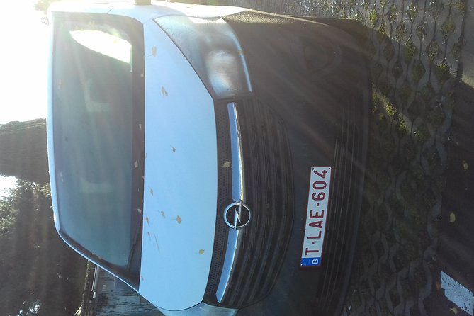 Standard Minivan From Brussels Airport to the City of Brussels