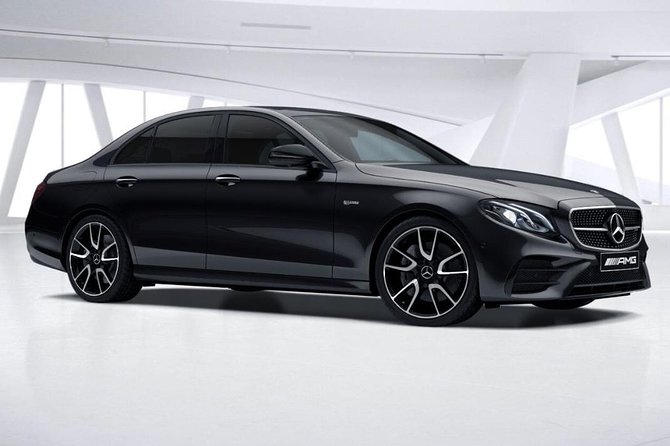 Stockholm Airport Transfers : Stockholm City to Airport ARN in Business Car - Good To Know