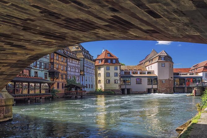 Strasbourg Scavenger Hunt and City Highlights Walking Tour