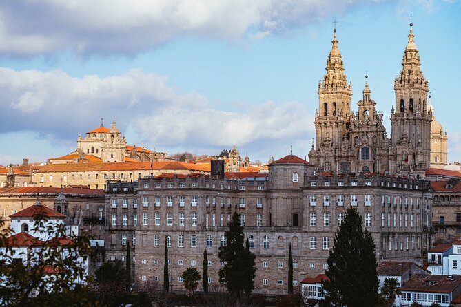 Stroll Through History Outdoor Escape Game in Santiago - Good To Know