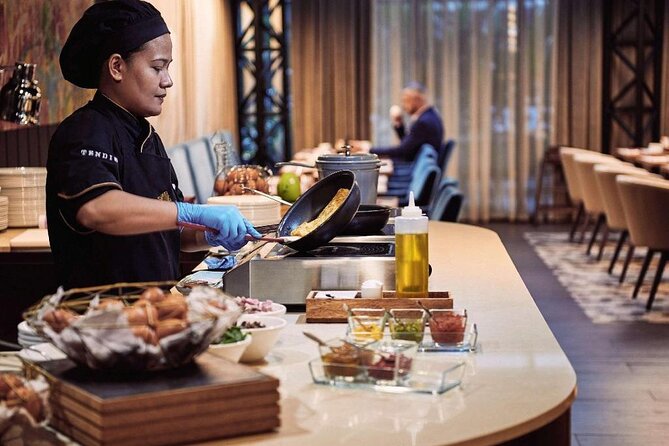 Sunrise Padel Surf 5 Star Breakfast - Why Is It a 5-Star Experience?