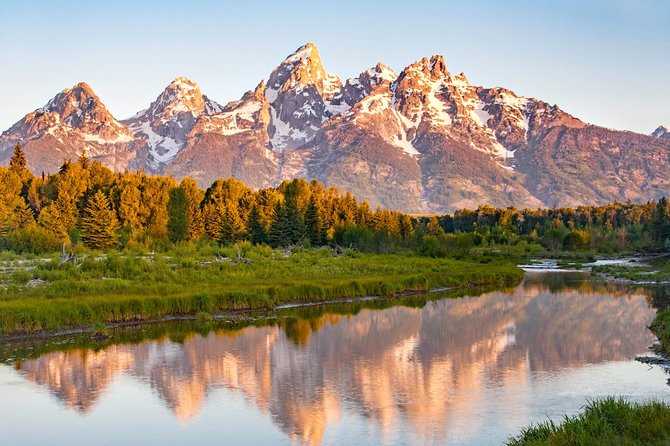 Sunrise Tour of Grand Teton National Park