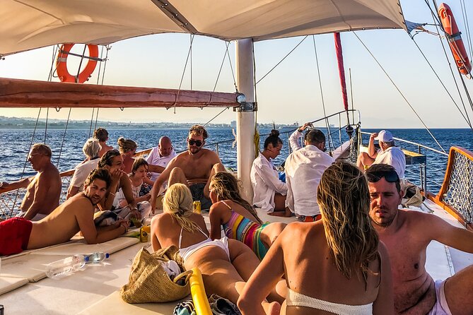 Sunset Cruise in Rhodes With Unlimited Drinks & Snacks