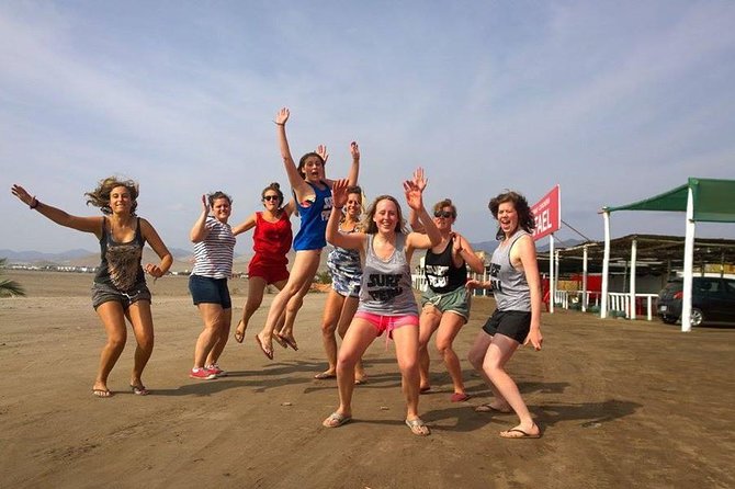 Surf Lessons in Lima