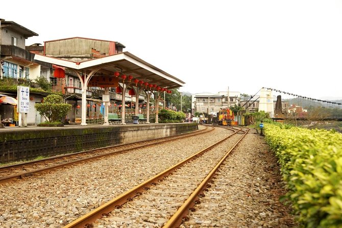 Taipei Popular Sightseeing Private Charter Jiufen, Shifen 8hr